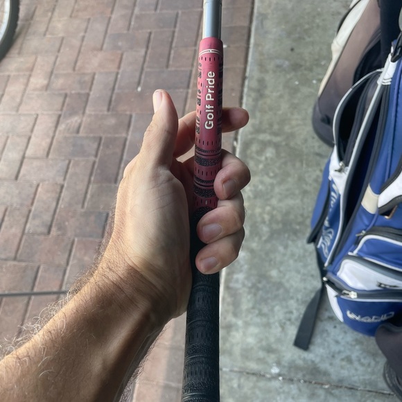 Mizuno ladies pitching Wedge Novel in right hand - Picture 6 of 6